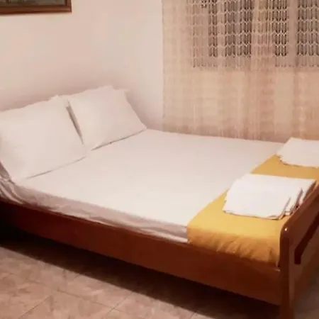 Appartement Vefas Seaview Lukovë